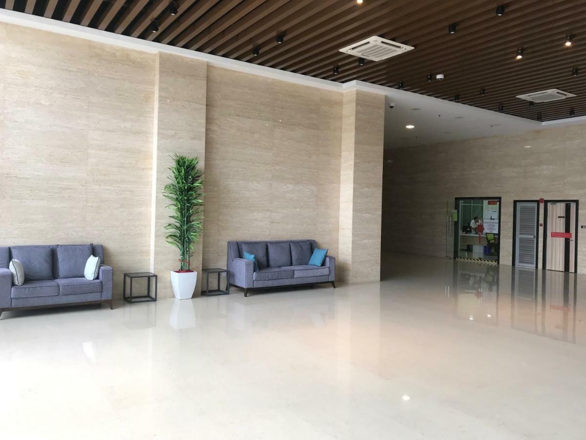 Js Homestay@Iskandar Puteri, Nusajaya ヌサジャヤ エクステリア 写真